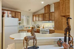 Almond Dr, Lodi, CA 95240 - Photo 16