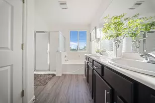 10112 Nebbiolo Ct, Elk Grove, CA 95624 - Photo 42