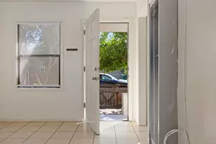 121 N Central Ave, Lodi, CA 95240 - Photo 8