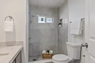 Cabo Dr, Modesto, CA 95357 - Photo 18