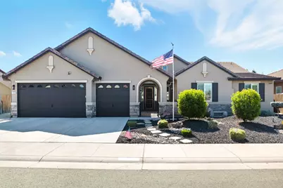 1058 Di Maggio Way, Galt, CA 95632 - Photo 1