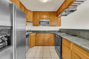 7 Embarcadero, Oakland, CA 94607 - Photo 10