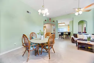 7100 Sunbridge Ln, Sacramento, CA 95828 - Photo 4