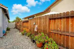 4009 Crete Island Ln, Sacramento, CA 95834 - Photo 22