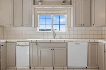 16682 S Steinegul Road, Escalon, CA 95320 - Photo 10