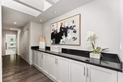 612 Lake Wilhaggin Drive, Sacramento, CA 95864 - Photo 32