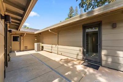 612 Lake Wilhaggin Drive, Sacramento, CA 95864 - Photo 74