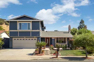 77 Barnes Ln, Fremont, CA 94536 - Photo 4