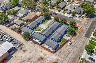 418 Locust St, Turlock, CA 95380 - Photo 1