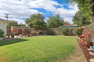 547 E Atlee St, Stockton, CA 95204 - Photo 32