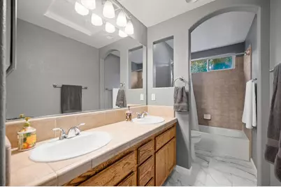 5343 Dasco Way, Sacramento, CA 95835 - Photo 16