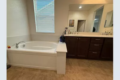 931 Willow Bridge Drive, Folsom, CA 95630 - Photo 12