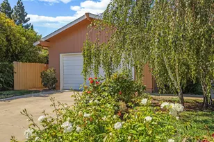 4811 Huntington Ln, Stockton, CA 95207 - Photo 2