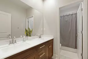 2585 Buttercup Dr, Lodi, CA 95242 - Photo 22