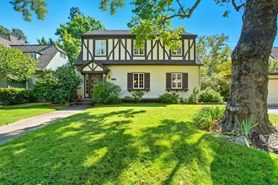 2724 Curtis Way, Sacramento, CA 95818 - Photo 2