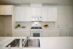 10851 Arrington Dr, Rancho Cordova, CA 95670 - Photo 10