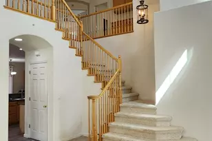 8669 Banton Cir, Elk Grove, CA 95624 - Photo 12