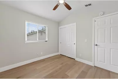 8304 Oakenshield Circle, Antelope, CA 95843 - Photo 14