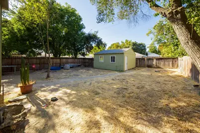 303 E Arcade Street, Stockton, CA 95204 - Photo 24