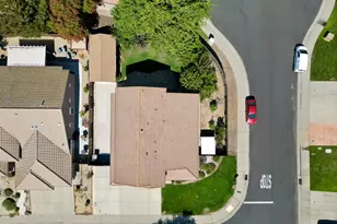 1559 Faulkner Dr, Roseville, CA 95747 - Photo 6