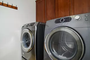 7828 Barnsley Way, Elk Grove, CA 95757 - Photo 16