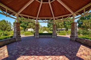 7828 Barnsley Way, Elk Grove, CA 95757 - Photo 30