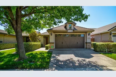 7828 Barnsley Way, Elk Grove, CA 95757 - Photo 4