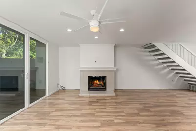 709 Woodside Ln E #2, Sacramento, CA 95825 - Photo 1