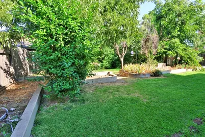8831 Liscarney Way, Sacramento, CA 95828 - Photo 68