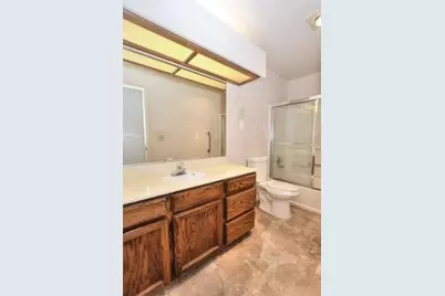 8831 Liscarney Way, Sacramento, CA 95828 - Photo 50