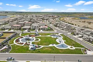 10037 Mount Hood Dr, Stockton, CA 95219 - Photo 8