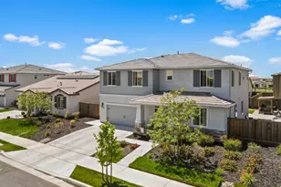 10037 Mount Hood Dr, Stockton, CA 95219 - Photo 2