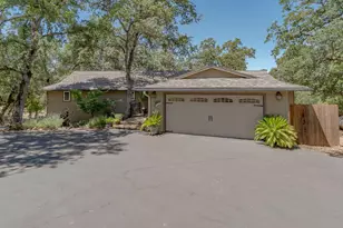 5200 Thomas Dr, Auburn, CA 95602 - Photo 1