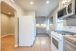 2229 24th St, Sacramento, CA 95818 - Photo 18