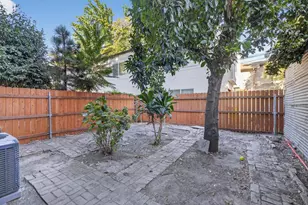 811 18th St, Sacramento, CA 95811 - Photo 42