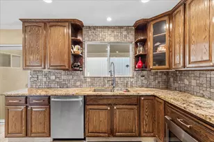1266 Wimbledon Way, Manteca, CA 95336 - Photo 22