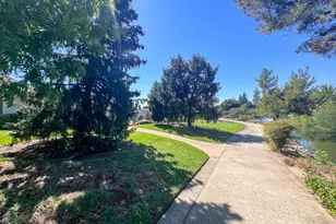 Meadowrock Way, Folsom, CA 95630 - Photo 32