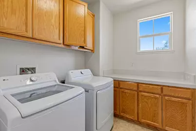 9015 Tee Box Court, Patterson, CA 95363 - Photo 20