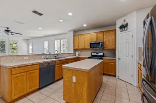 9015 Tee Box Ct, Patterson, CA 95363 - Photo 6