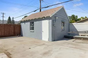 1321 W Orangeburg Ave, Modesto, CA 95350 - Photo 34