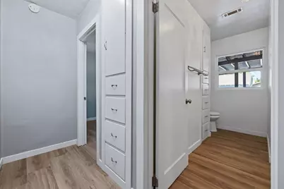 1321 W Orangeburg Avenue, Modesto, CA 95350 - Photo 22