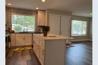 8317 Keyesport Way, Citrus Heights, CA 95610 - Photo 12