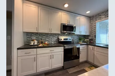 8317 Keyesport Way, Citrus Heights, CA 95610 - Photo 10