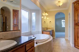 13045 Ridgewood Way, Chowchilla, CA 93610 - Photo 36