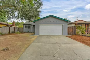 1402 Spruce Ln, Davis, CA 95616 - Photo 1