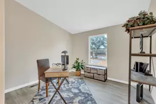 7433 28th St, North Highlands, CA 95660 - Photo 18