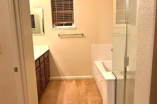 577 Brookhurst Blvd, Lathrop, CA 95330 - Photo 16