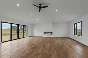 10880 Valley Dr, Plymouth, CA 95669 - Photo 16