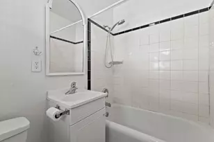 2533 Castro Way, Sacramento, CA 95818 - Photo 42