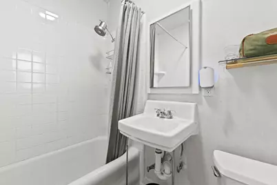 2533 Castro Way, Sacramento, CA 95818 - Photo 20